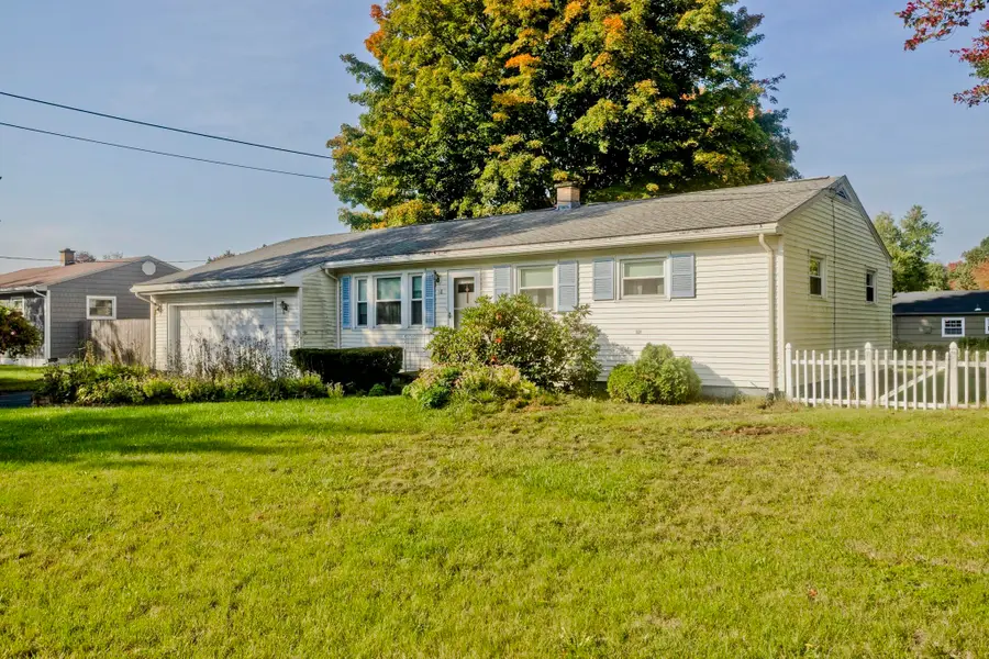 68 Talmadge Dr, Springfield, MA 01118 - #2