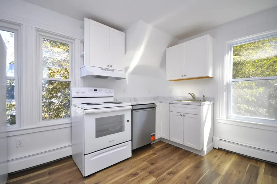 493 Central St, East Bridgewater, MA 02333 - #3