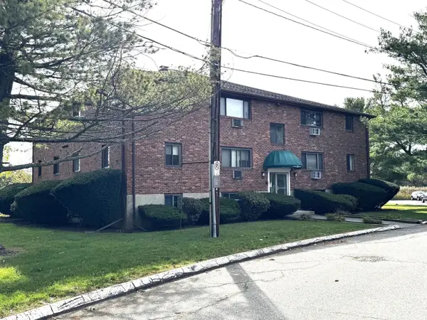 36 Bayview Ter #1, Danvers, MA 01923