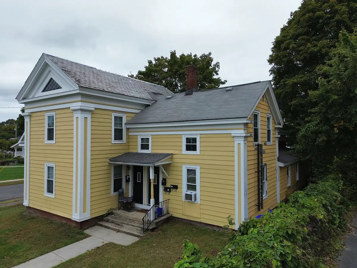 25 Pleasant St, Greenfield, MA 01301 - #1