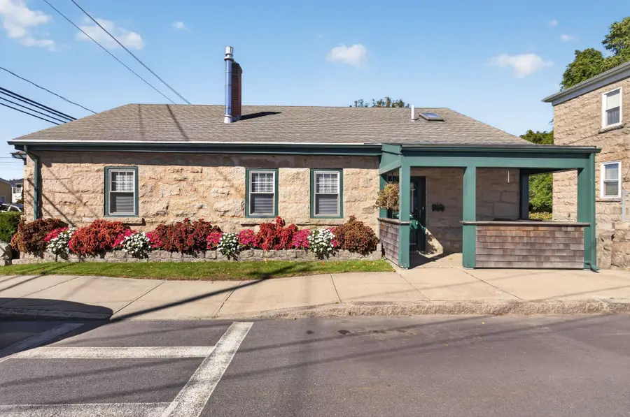 1478 Locust St, Fall River, MA 02723 - #2