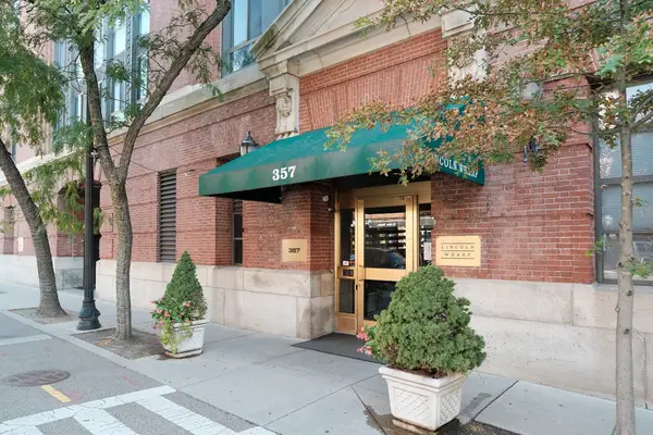 357 Commercial St #516, Boston, MA 02109