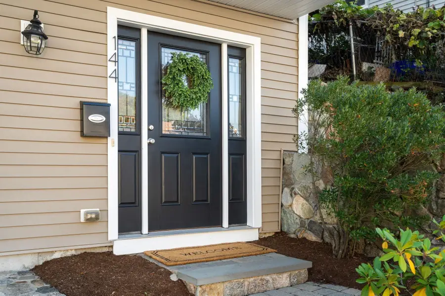 144 Princeton Ave, Waltham, MA 02151 - #3