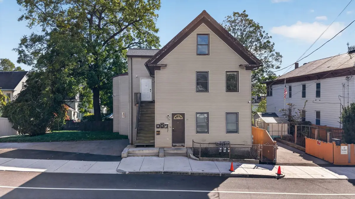 89 Third St, Lowell, MA 01850 - #1