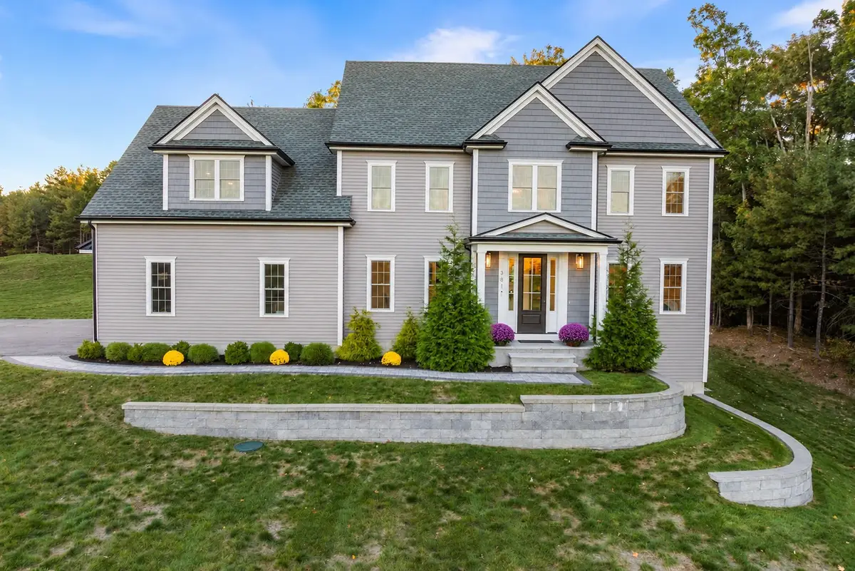 381 Prospect St, Franklin, MA 02038 - #1