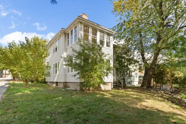 326-328 Charles River Rd, Watertown, MA 02472