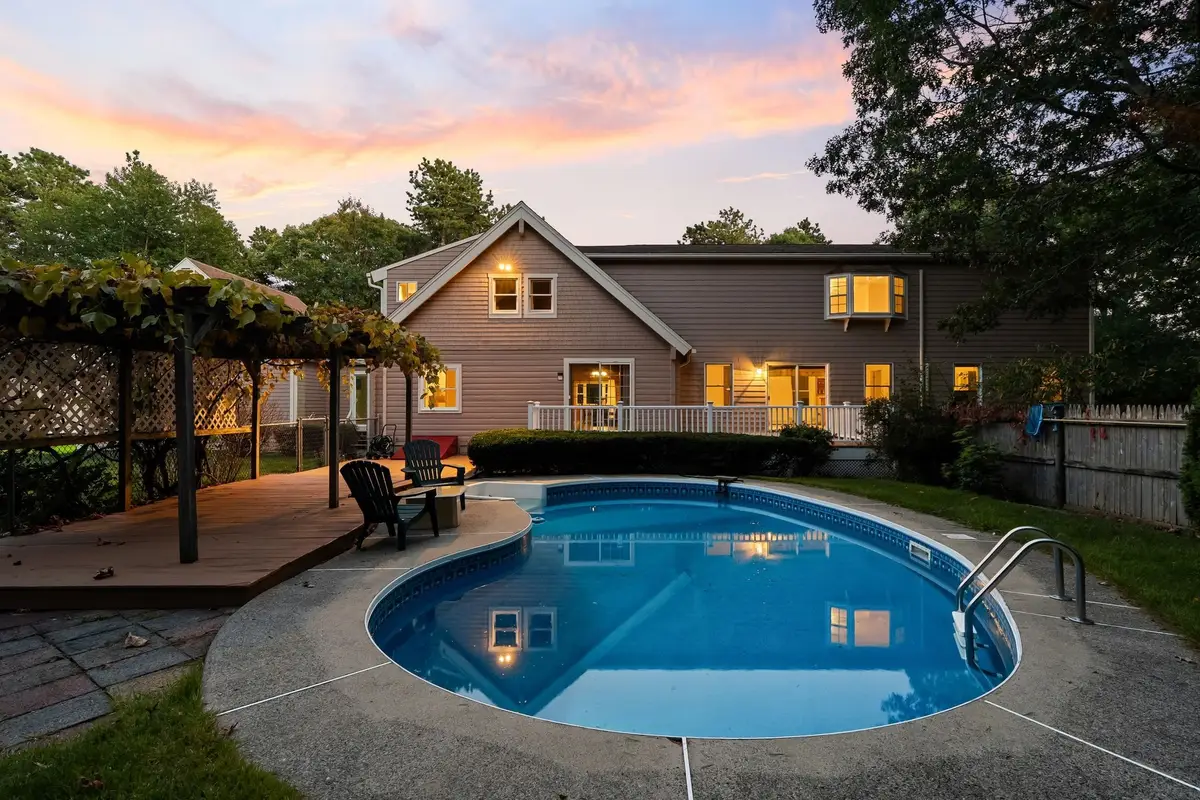 113 South Meadow Rd, Plymouth, MA 02360 - #1