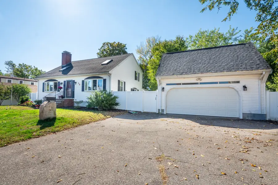 12 Bornwood Dr, Norwood, MA 02062 - #3