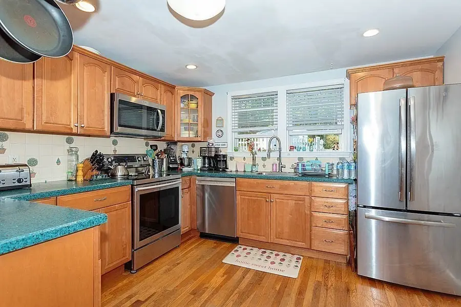 375 Old Russell Street, Woburn, MA 01801 - #3