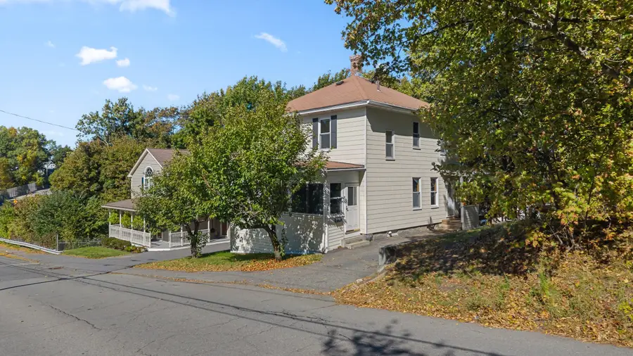 26 New Harbor Road, Clinton, MA 01510 - #3