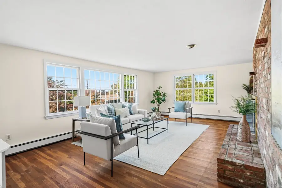 81 Old Pasture Rd, Cohasset, MA 02025 - #3
