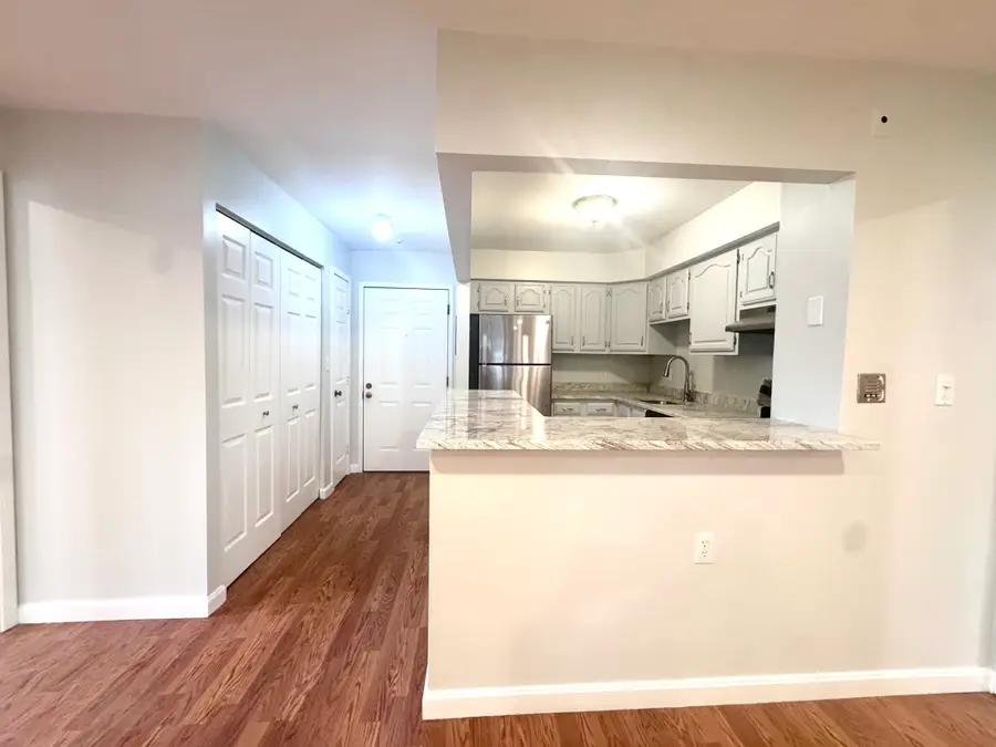 4975 Washington St #109, Boston, MA 02132 - #2
