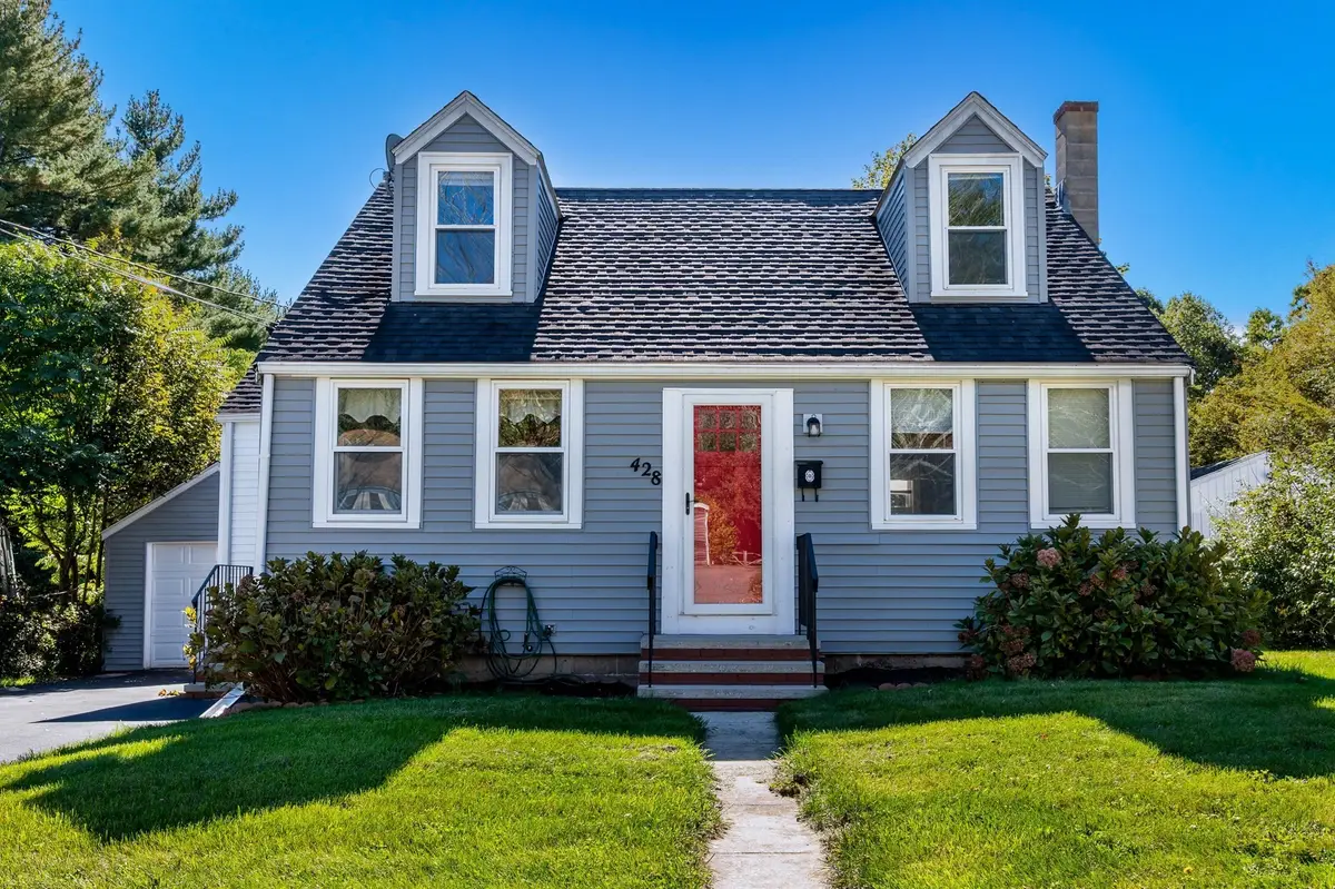 428 W Union St, East Bridgewater, MA 02333 - #1