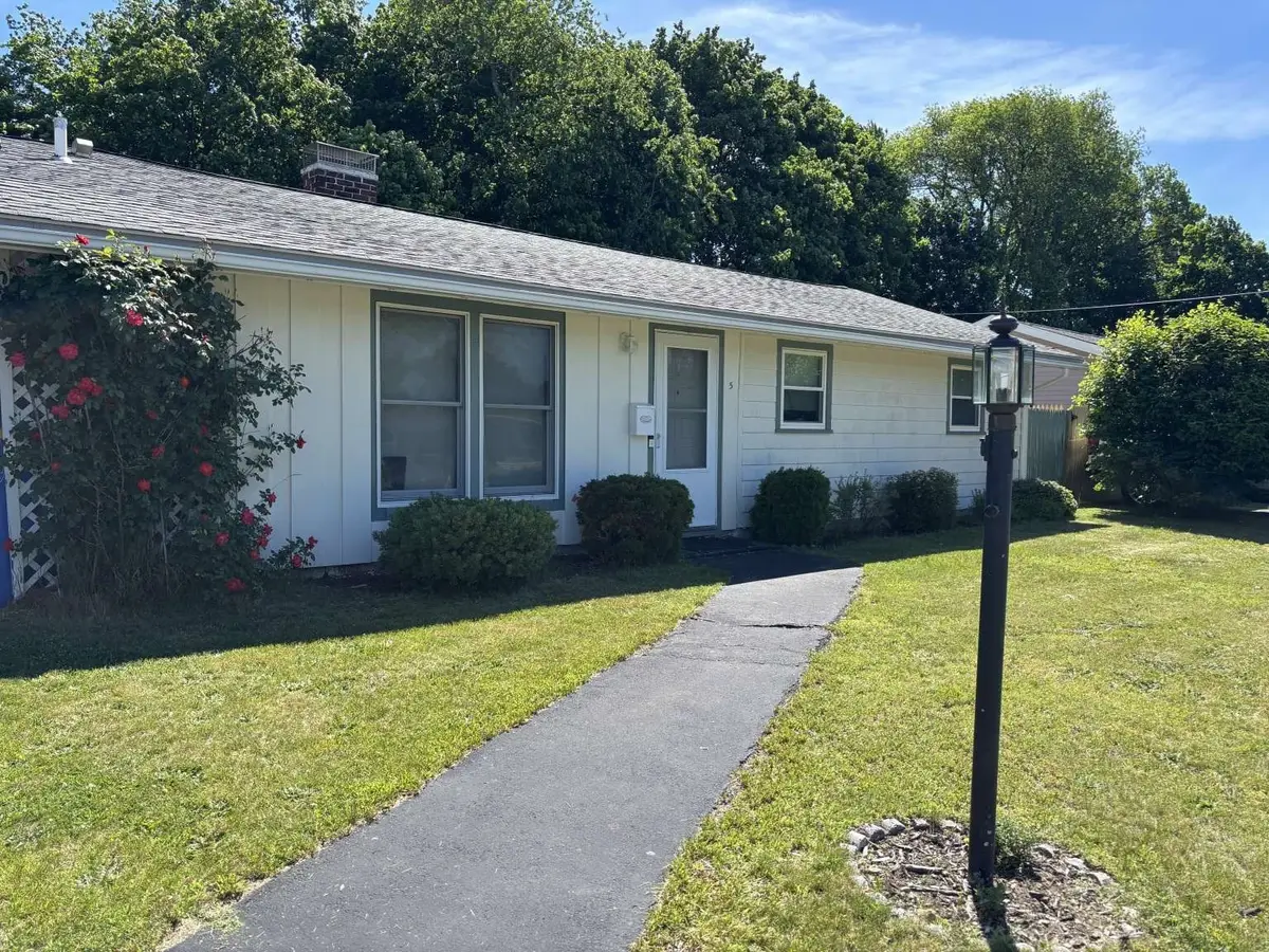 5 Pictun Road, Randolph, MA 02368 - #1
