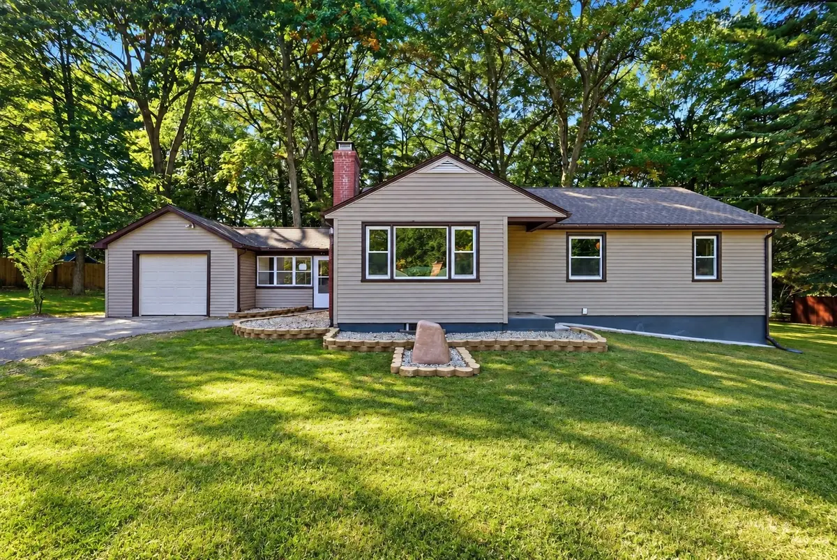 17 Meadowview Rd, Wilbraham, MA 01095 - #1