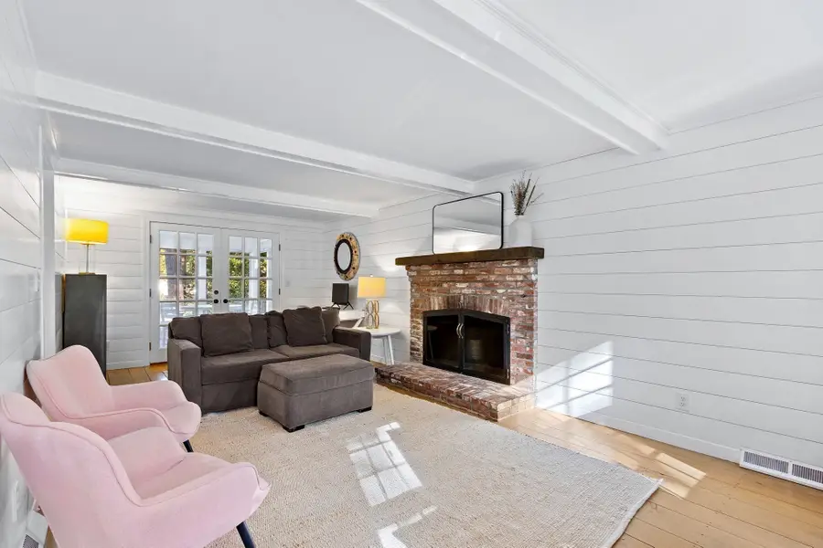 34 Plantation Road, Plymouth, MA 02360 - #2