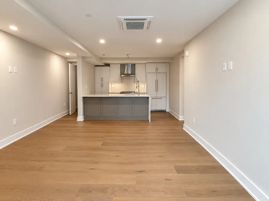 804 East 7th Street #103, Boston, MA 02127 - #3