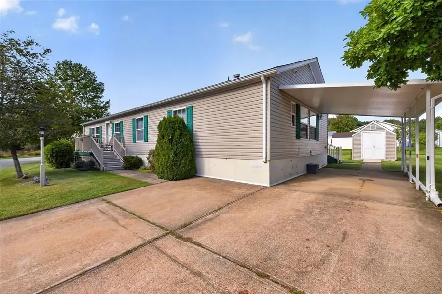 32 Red Tail Trail, Tiverton, RI 02878 - #3