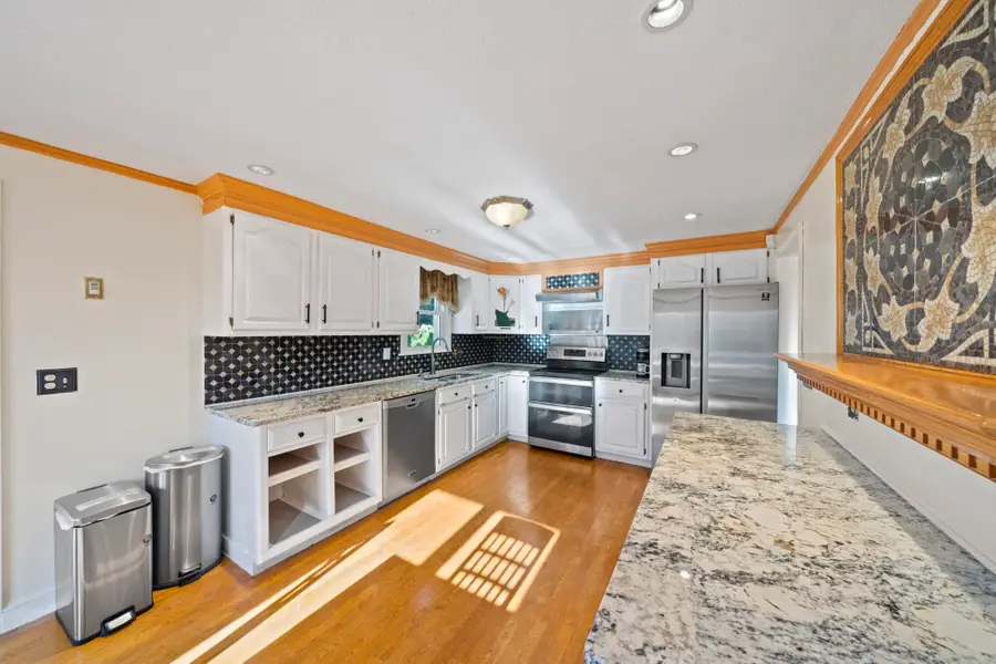 22 Kimberly Lane, Randolph, MA 02368 - #3