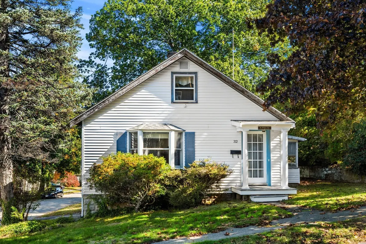 32 Whitney Ave, Beverly, MA 01915 - #1