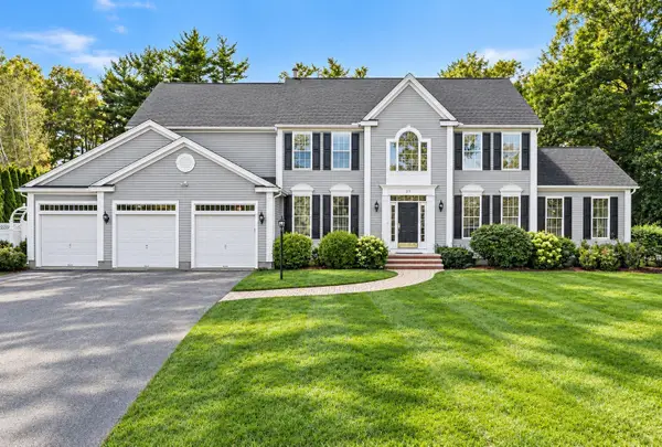 25 Philips Farm Rd, Marshfield, MA 02050