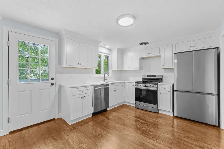 100 Middle St, Woburn, MA 01801 - #2