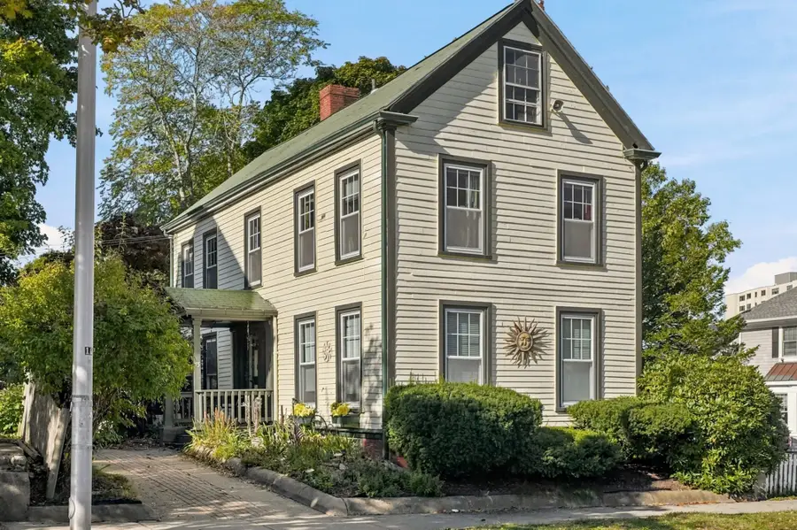 75 Nahant St, Lynn, MA 01902 - #2
