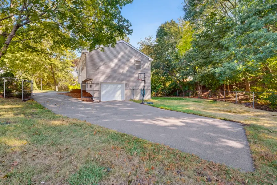 4 Wildwood Terrace, Saugus, MA 01906 - #3