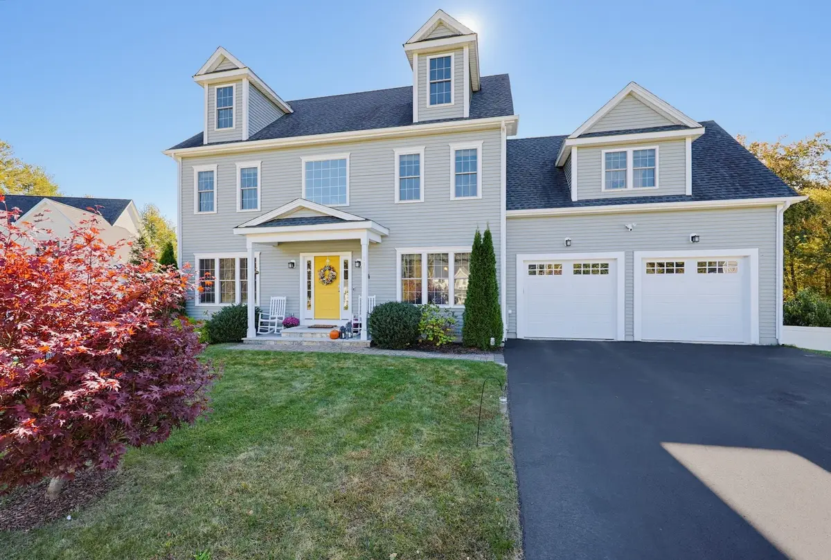 190 Hannah Dr, Northbridge, MA 01588 - #1