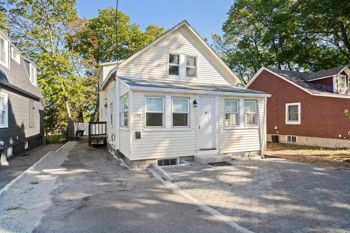 108 Palmer St, Quincy, MA 02169 - #1