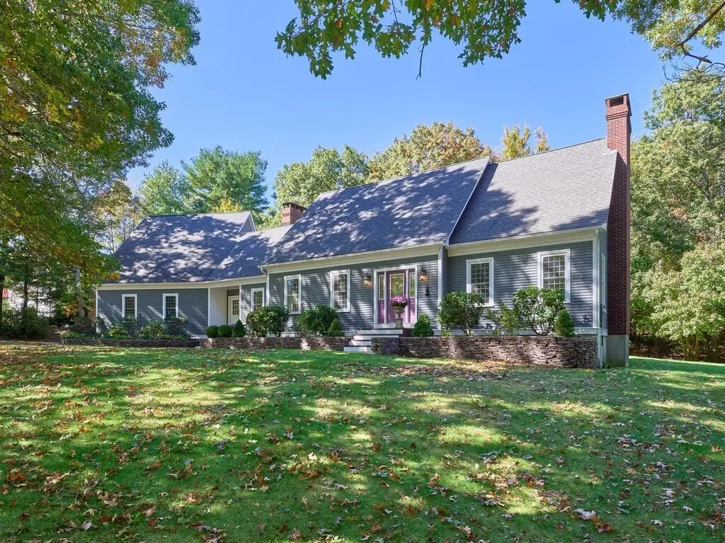 12 Fort Apache Dr, Franklin, MA 02038 - #1
