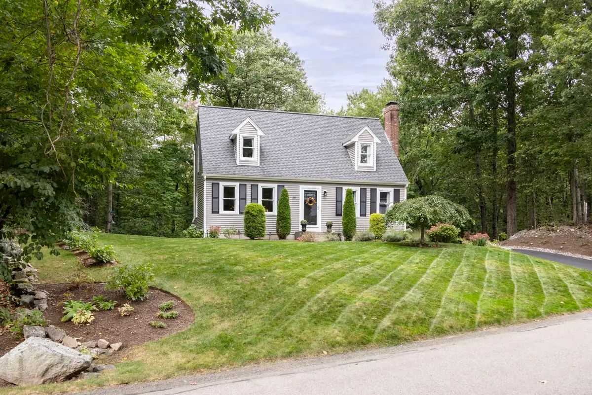 34 Serengeti Dr, North Attleboro, MA 02760 - #1