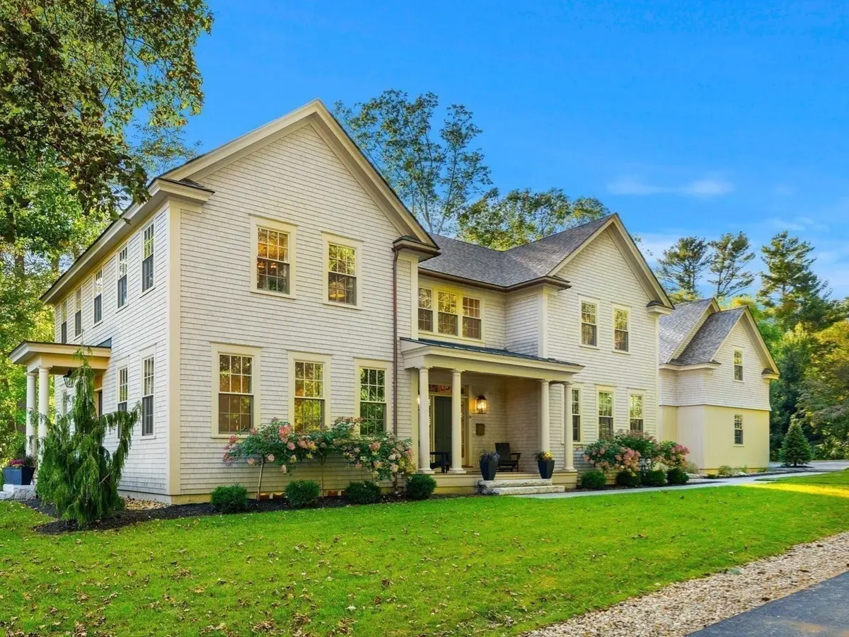 26 Toppans Ln, Newburyport, MA 01950 - #1