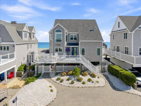 148 Central Ave, Scituate, MA 02050