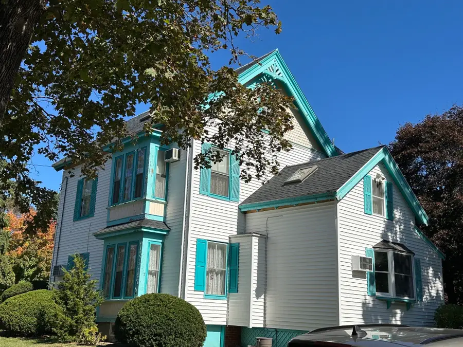 71 Highland Street, Amesbury, MA 01913 - #3