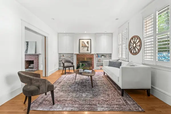 30 Second St #1, Cambridge, MA 02141