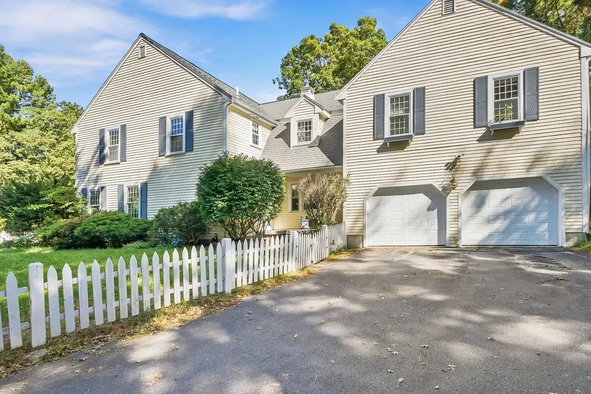 76 Carroll Dr, Foxboro, MA 02035 - #1