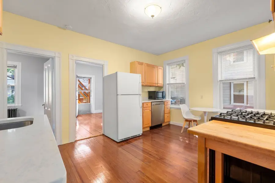 34 Goldsmith St #1, Boston, MA 02130 - #3