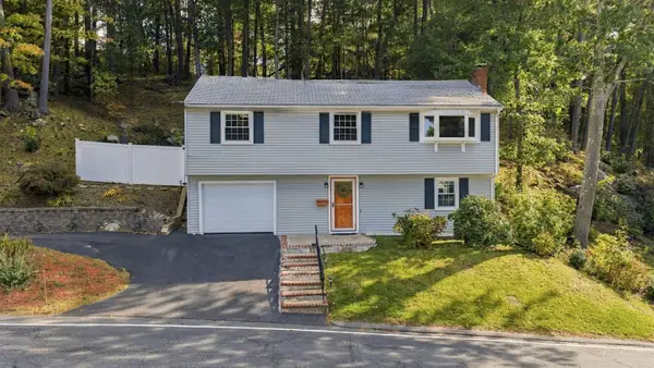 18 Forest St, Wakefield, MA 01880