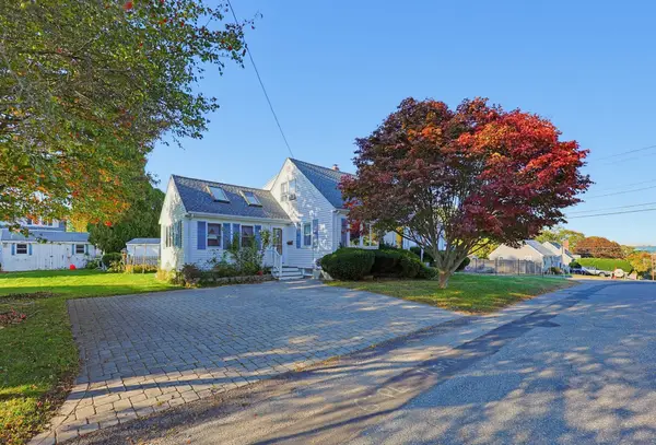 35 Matthies St, Beverly, MA 01915