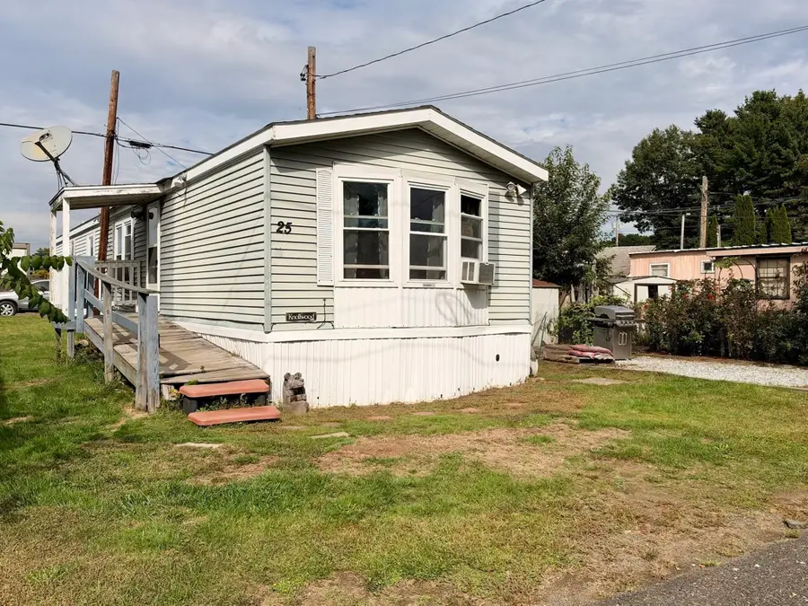 868 Southampton Rd #25, Westfield, MA 01085 - #3