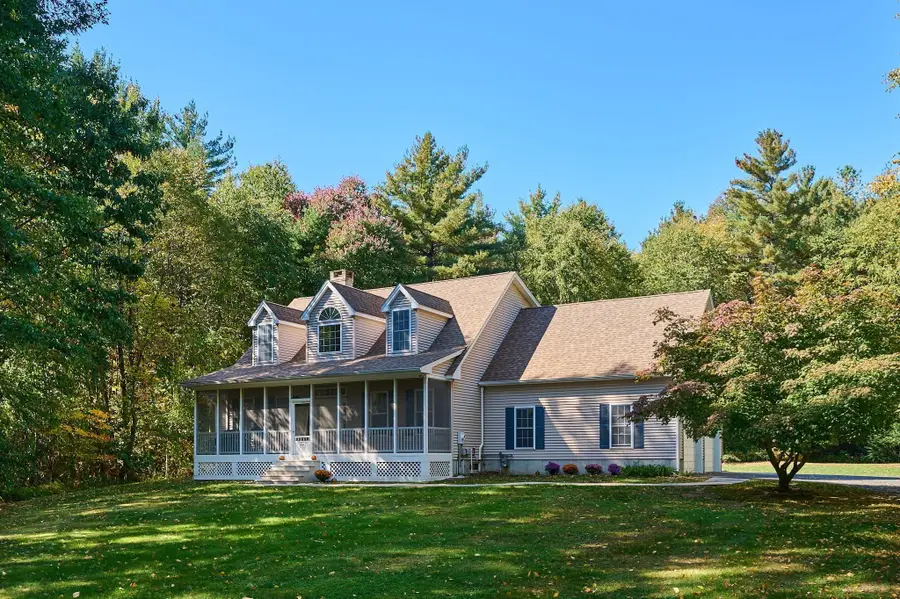 141 Pomeroy Meadow Road, Southampton, MA 01073 - #2