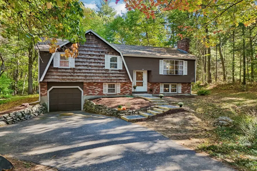 180 Hudson Rd, Stow, MA 01775 - #2