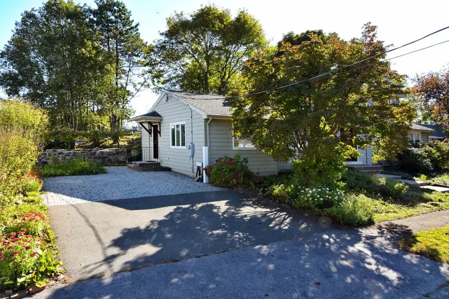 14 Broad St., Danvers, MA 01923 - #3