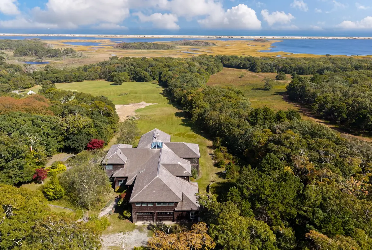 4 Garrett Way, Edgartown, MA 02539 - #1