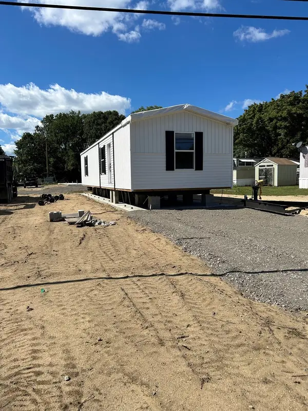 460 Collins #2A, Attleboro, MA 02703