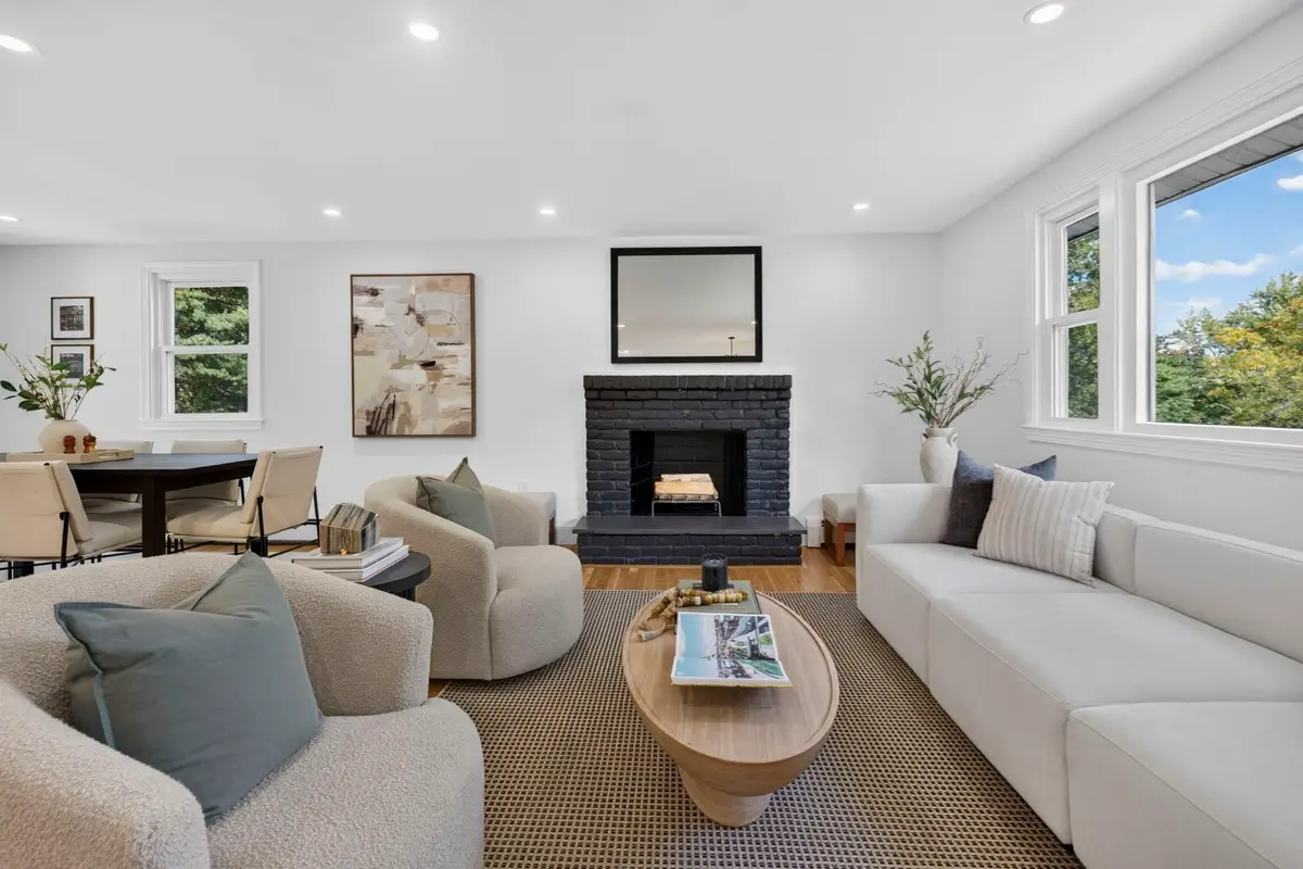 8 Carriage Drive, Acton, MA 01720 - #1