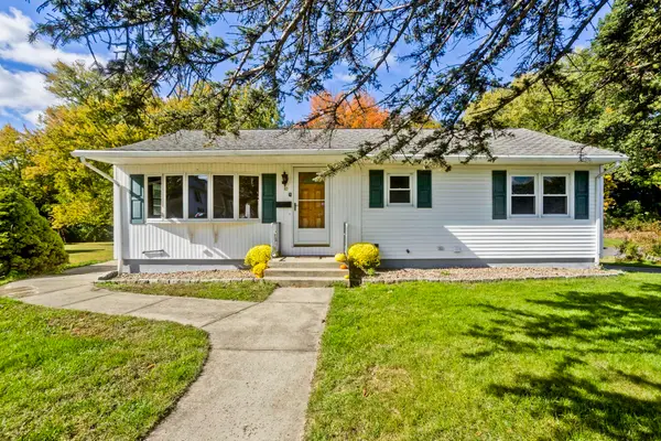 10 Taylor St, South Hadley, MA 01075