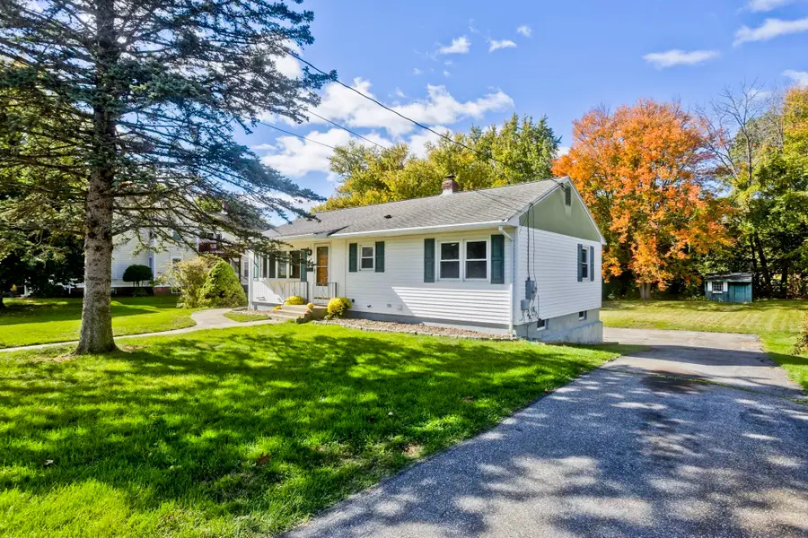 10 Taylor St, South Hadley, MA 01075 - #3