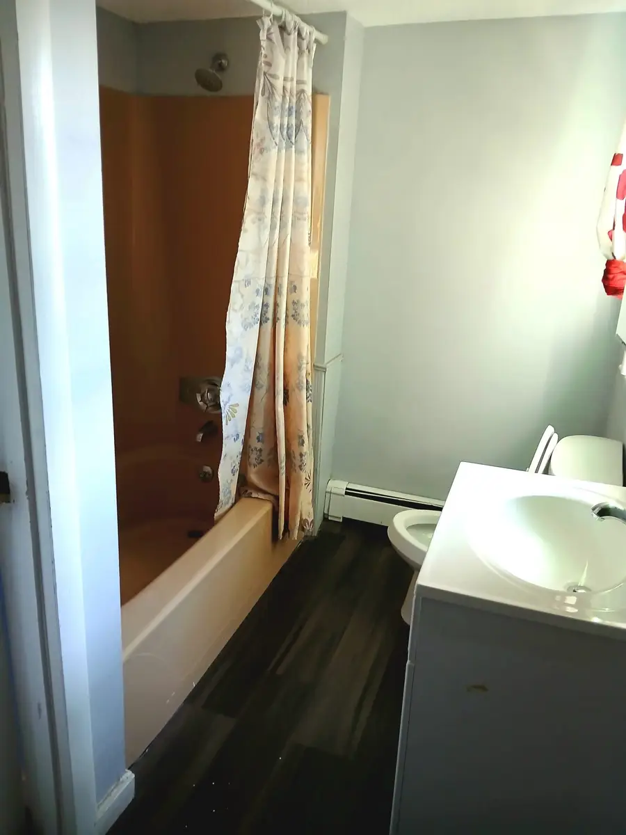 76 Fremont St, Lowell, MA 01850 - #2